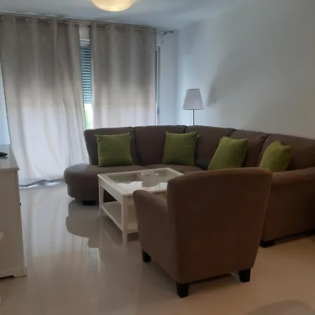 Vivienda Aguas Nuevas Familiar & Deportivo Apartment Torrevieja Exterior photo