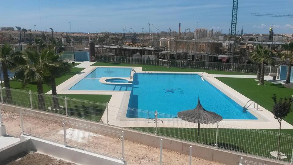 Vivienda Aguas Nuevas Familiar & Deportivo Torrevieja